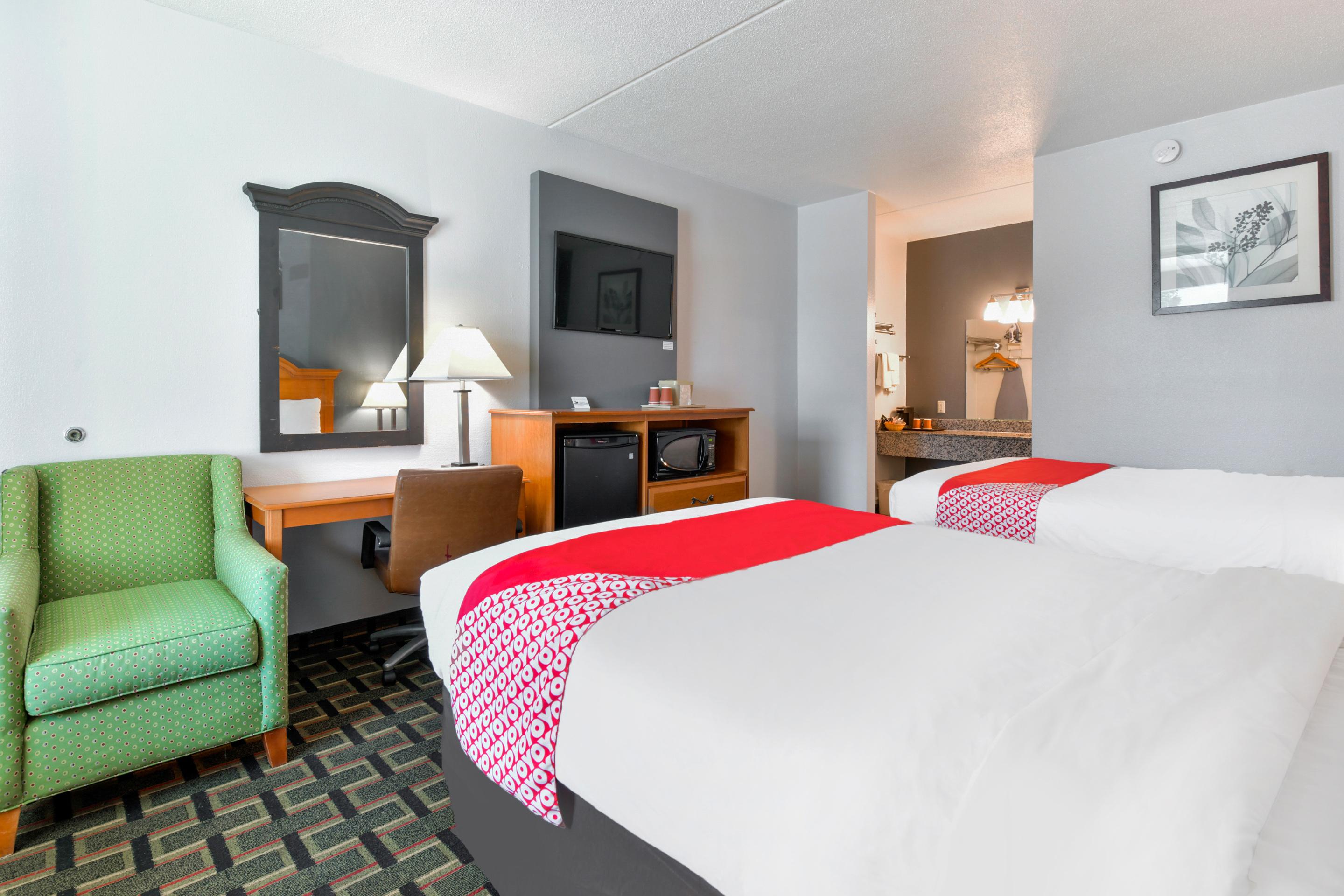 Oyo Hotel Lake Park - Valdosta Area Eksteriør billede