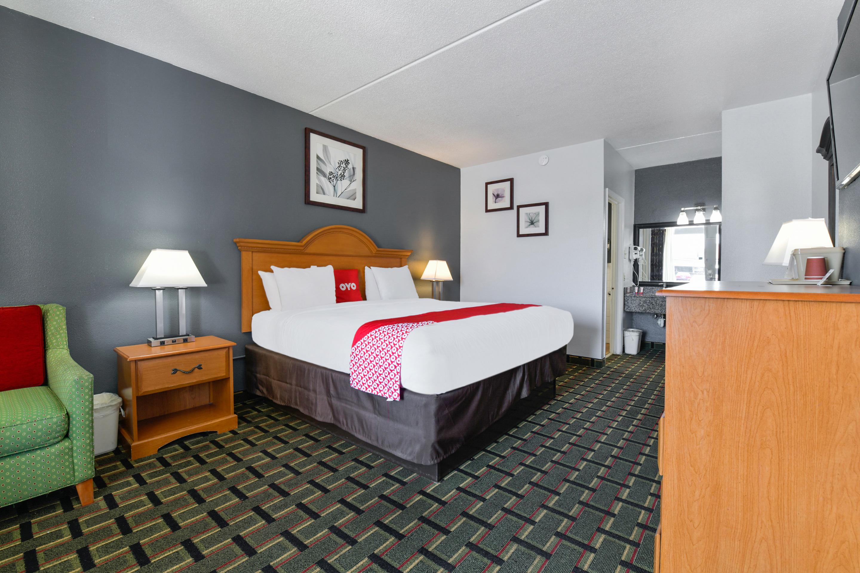 Oyo Hotel Lake Park - Valdosta Area Eksteriør billede