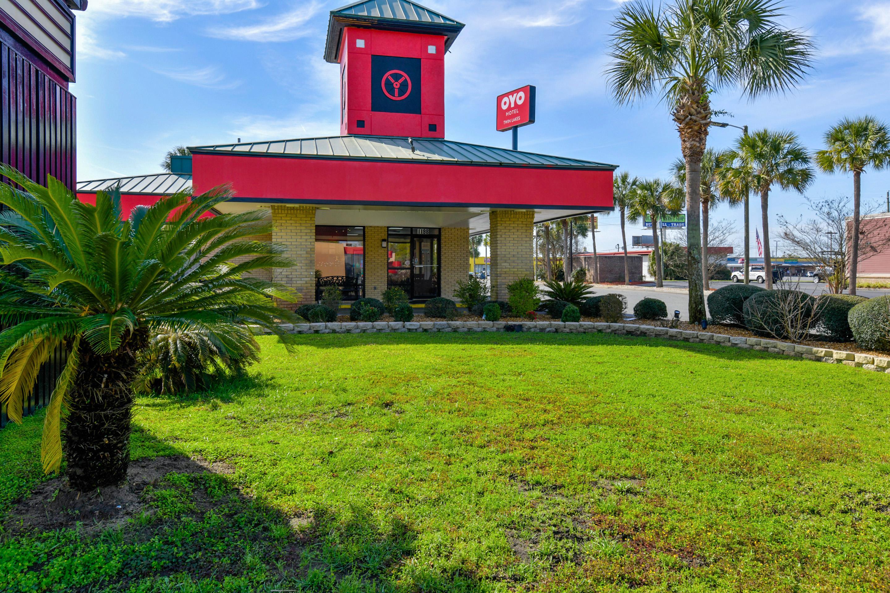 Oyo Hotel Lake Park - Valdosta Area Eksteriør billede